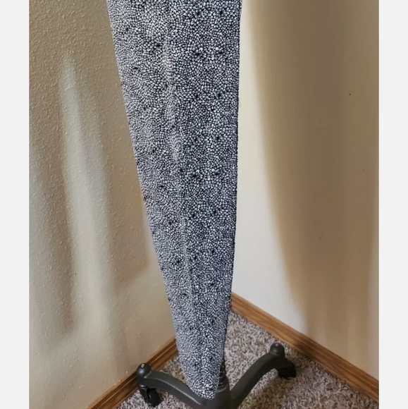 Lululemon Departure Floral Print Pants - Picture 8 of 14